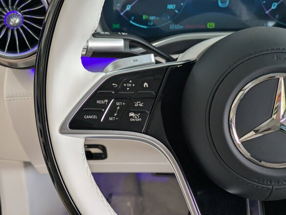 2025 Mercedes-Benz Maybach SL SL 680, красный, 35271738 рублей - вид 12