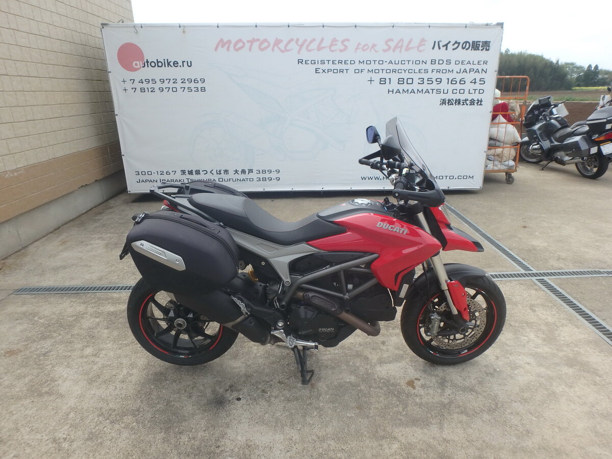 Ducati Hyperstrada 2013
