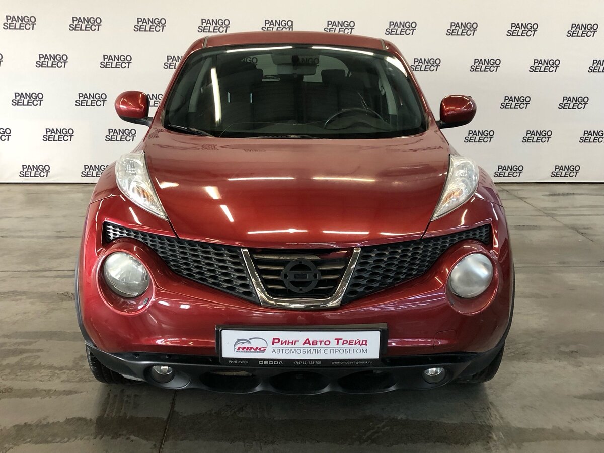 Nissan Juke красный 2015