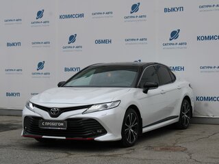 2021 Toyota Camry VIII (XV70), белый, 3050000 рублей, вид 1