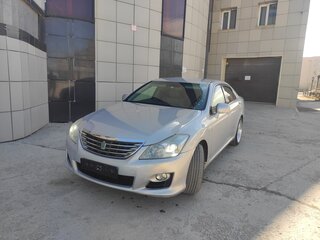 2008 Toyota Crown XIII (S200), серый, 899999 рублей, вид 1