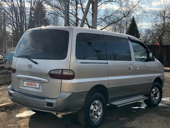 2006 Hyundai Starex I Рестайлинг 2, серебристый - вид 4
