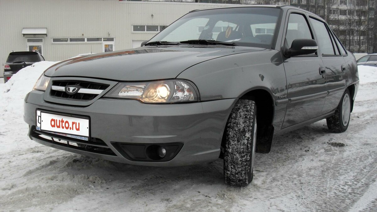 Купить б/у Daewoo Nexia I Рестайлинг 1.6 MT (109 л.с.) бензин механика ...