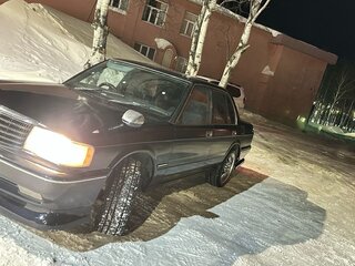 1990 Toyota Crown VIII (S130), синий, 520000 рублей, вид 1