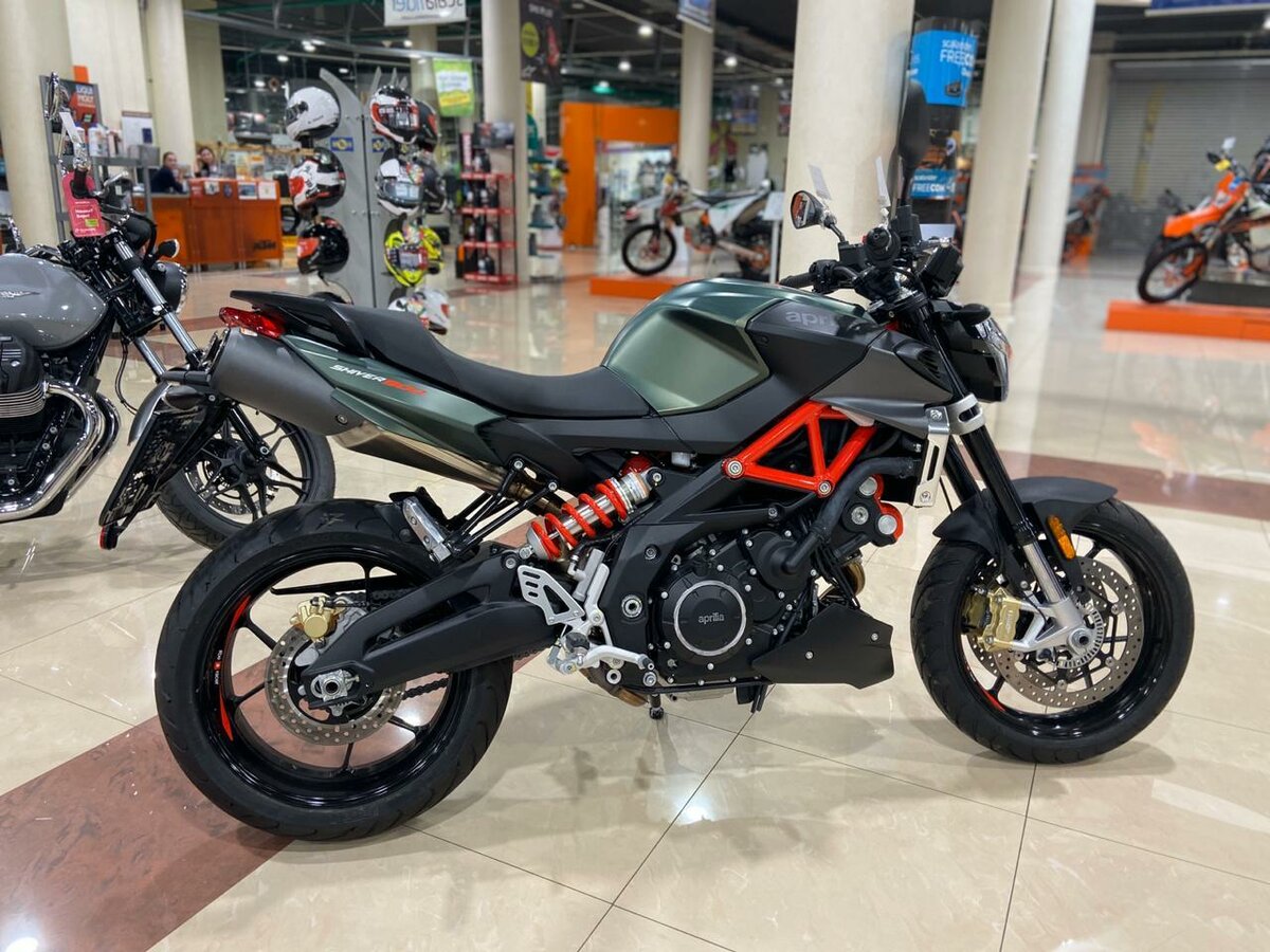 Априлия Shiver 900