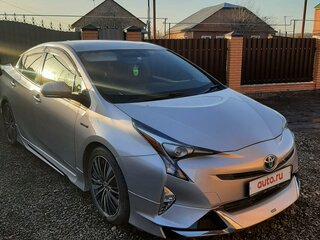 2018 Toyota Prius IV (XW50), серый, 2100000 рублей, вид 1