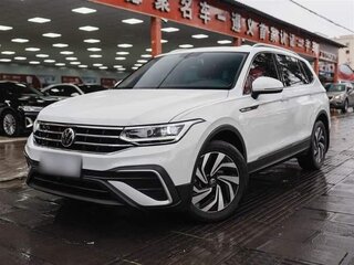 2022 Volkswagen Tiguan Allspace II Рестайлинг, белый, 2500065 рублей, вид 1