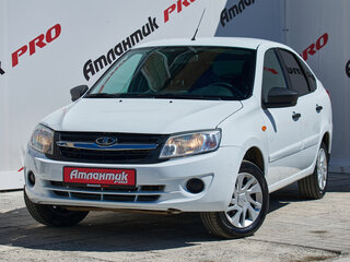 2015 Lada (ВАЗ) Granta I, белый, 550000 рублей, вид 1