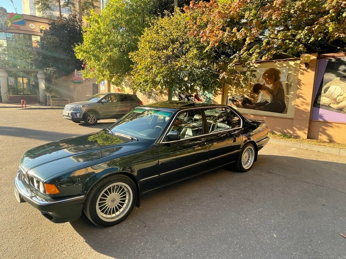 Купить б/у BMW 7 серии II (E32) 750Li 5.0 AT (300 л.с.) бензин автомат ...