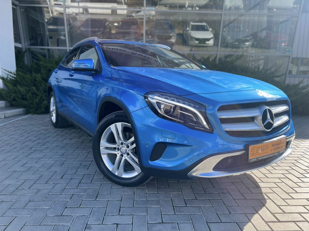 Купить б/у Mercedes-Benz GLA I (X156) 200 1.6 AMT (150 л.с.) бензин ...
