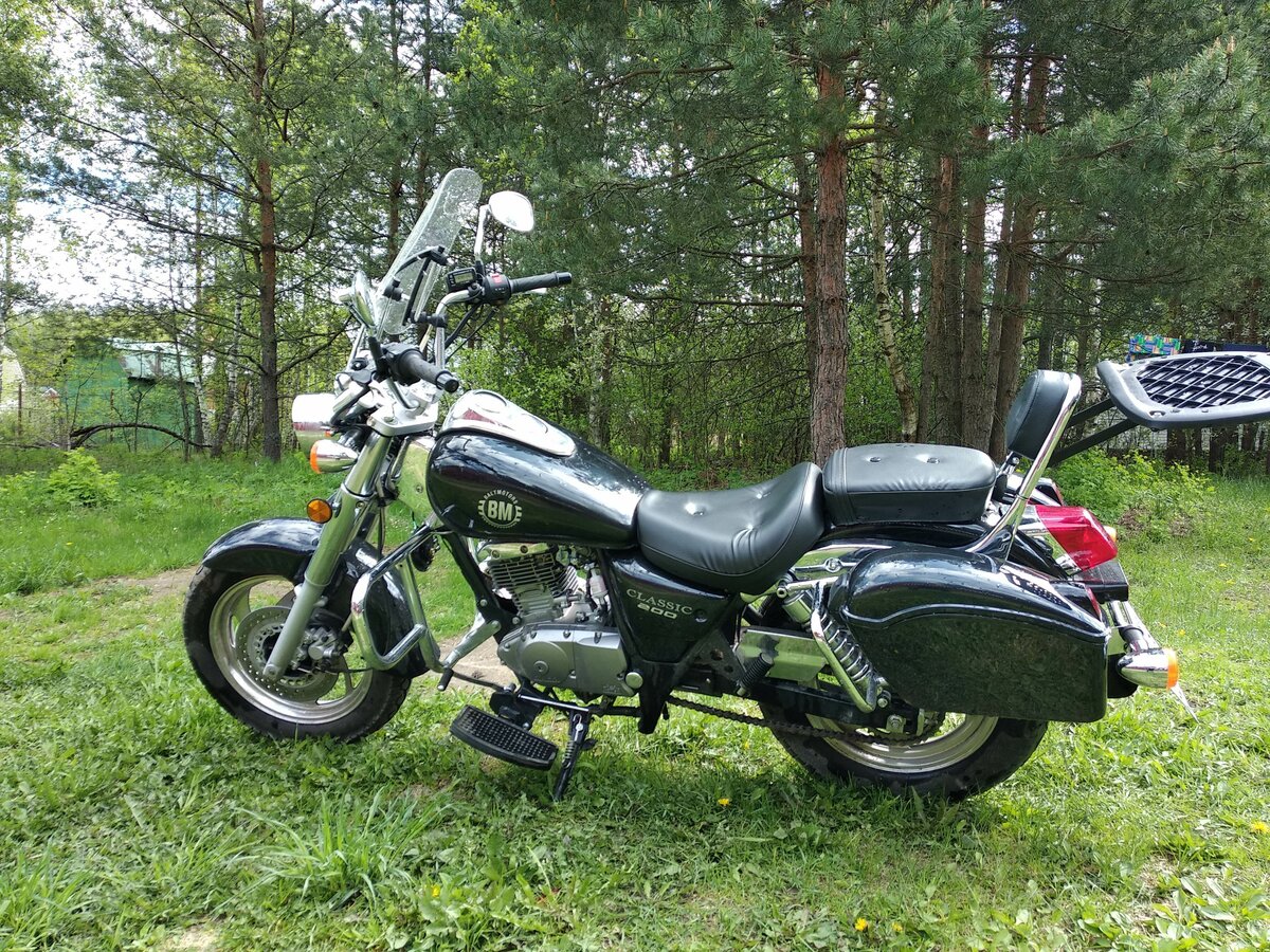 Классический дизайн топливного бака и бензонасоса