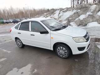2014 Lada (ВАЗ) Granta I, белый, 290000 рублей, вид 3
