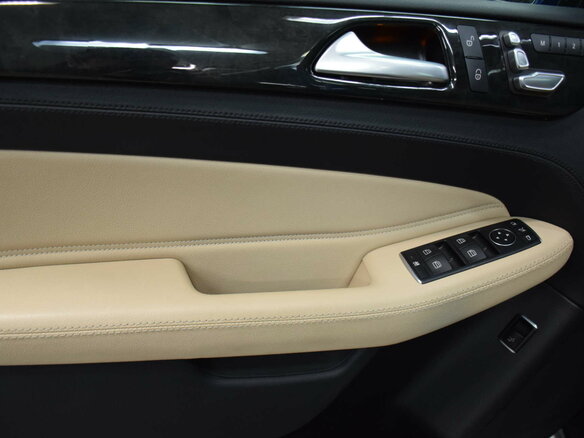 2016 Mercedes-Benz GLE 400 I (W166), синий, 3700000 рублей - вид 11