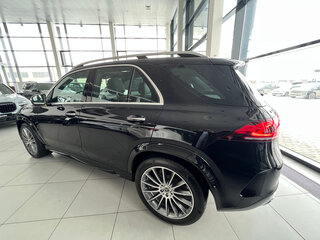 2022 Mercedes-Benz GLE 400 d II (V167), чёрный, 14700000 рублей, вид 1