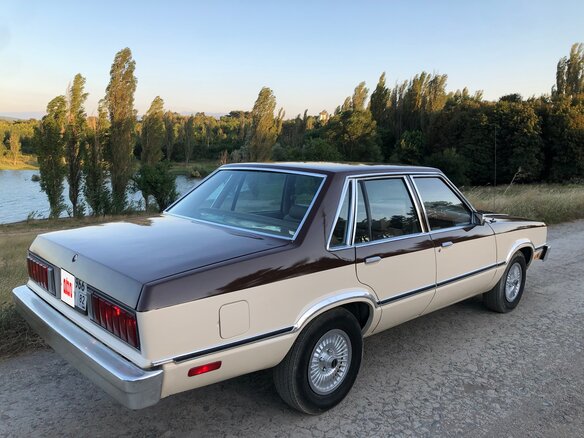 1982 Ford Fairmont, бежевый - вид 14