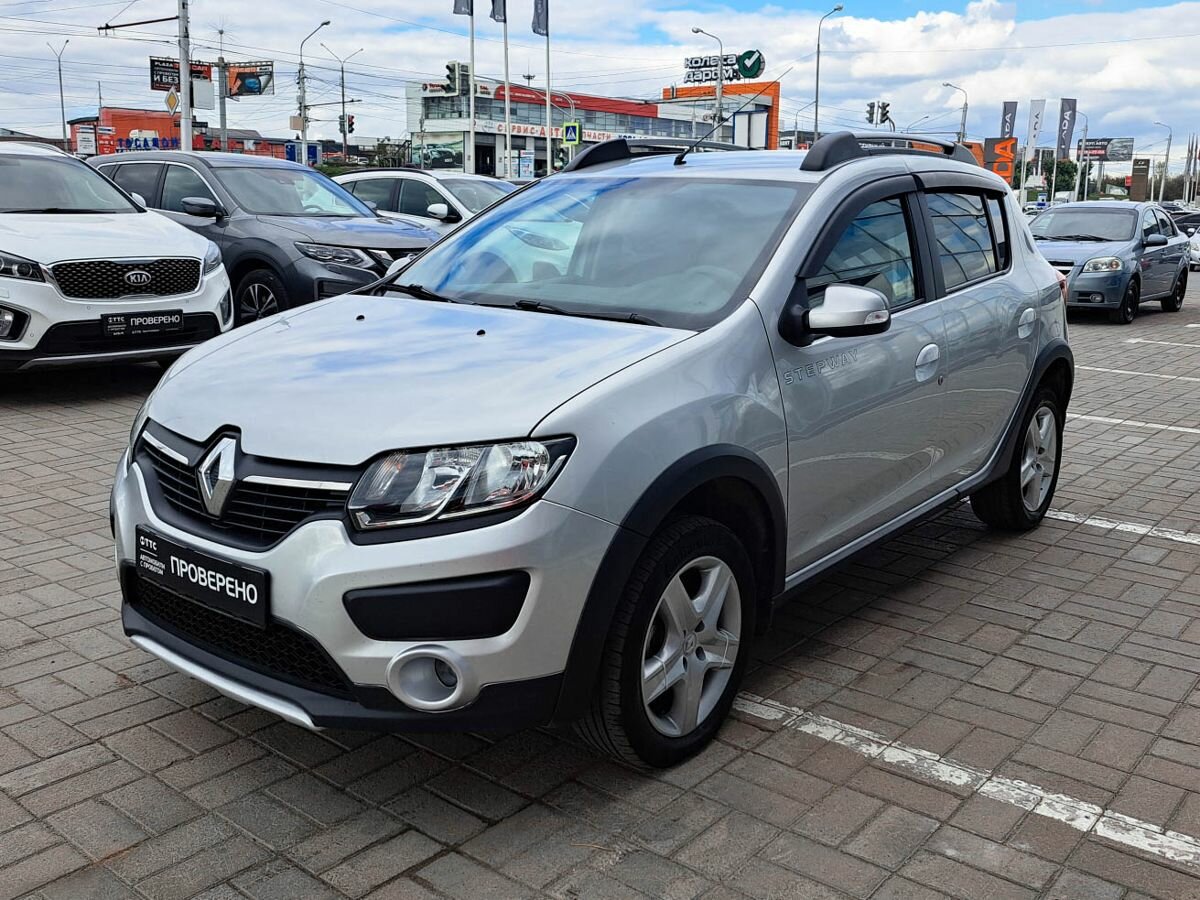 Купить б/у Renault Sandero II Stepway 1.6 MT (113 л.с.) бензин механика ...