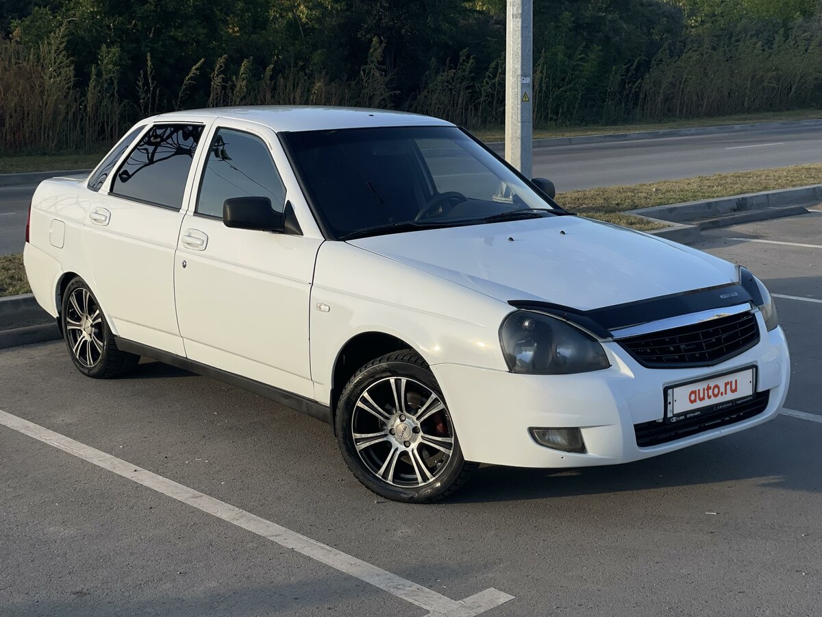 Приора 1 белая