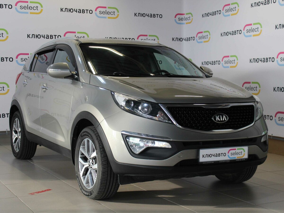 Kia Sportage III Рестайлинг серебристый