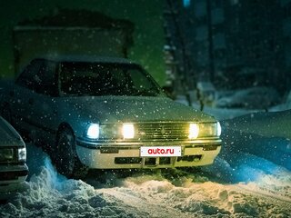 1990 Toyota Crown VIII (S130), белый, 600000 рублей, вид 1