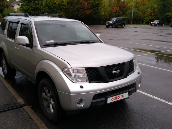 2008 Nissan Pathfinder III, серебристый - вид 1