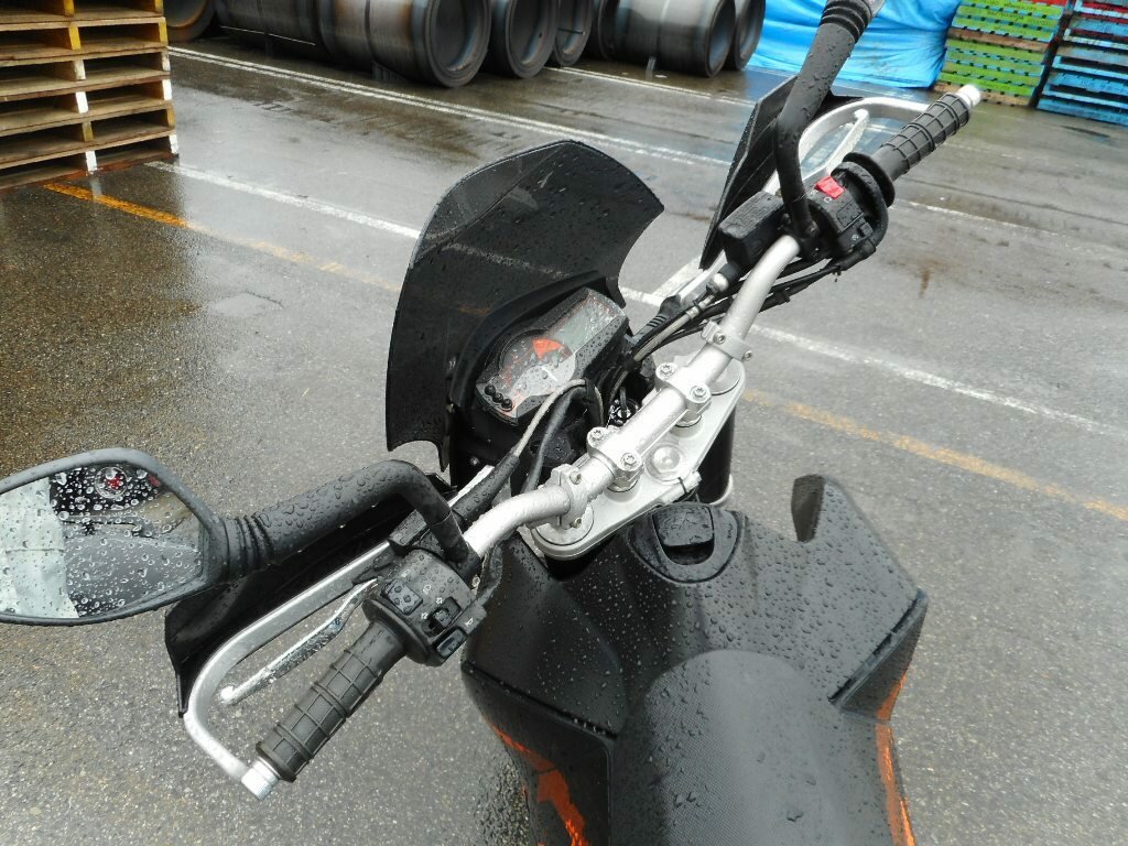 KTM 690 SMC чёрный