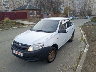 2012 Lada (ВАЗ) Granta I, белый, 450000 рублей, вид 1