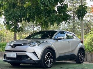 2021 Toyota C-HR I Рестайлинг, серебристый, 1715441 рублей, вид 1