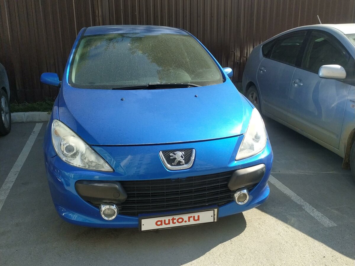 Купить б/у Peugeot 307 I Рестайлинг 1.6 AT (109 л.с.) бензин автомат в ...