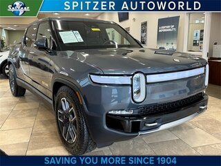 2024 Rivian R1T QM Large, серый, 11236167 рублей, вид 2