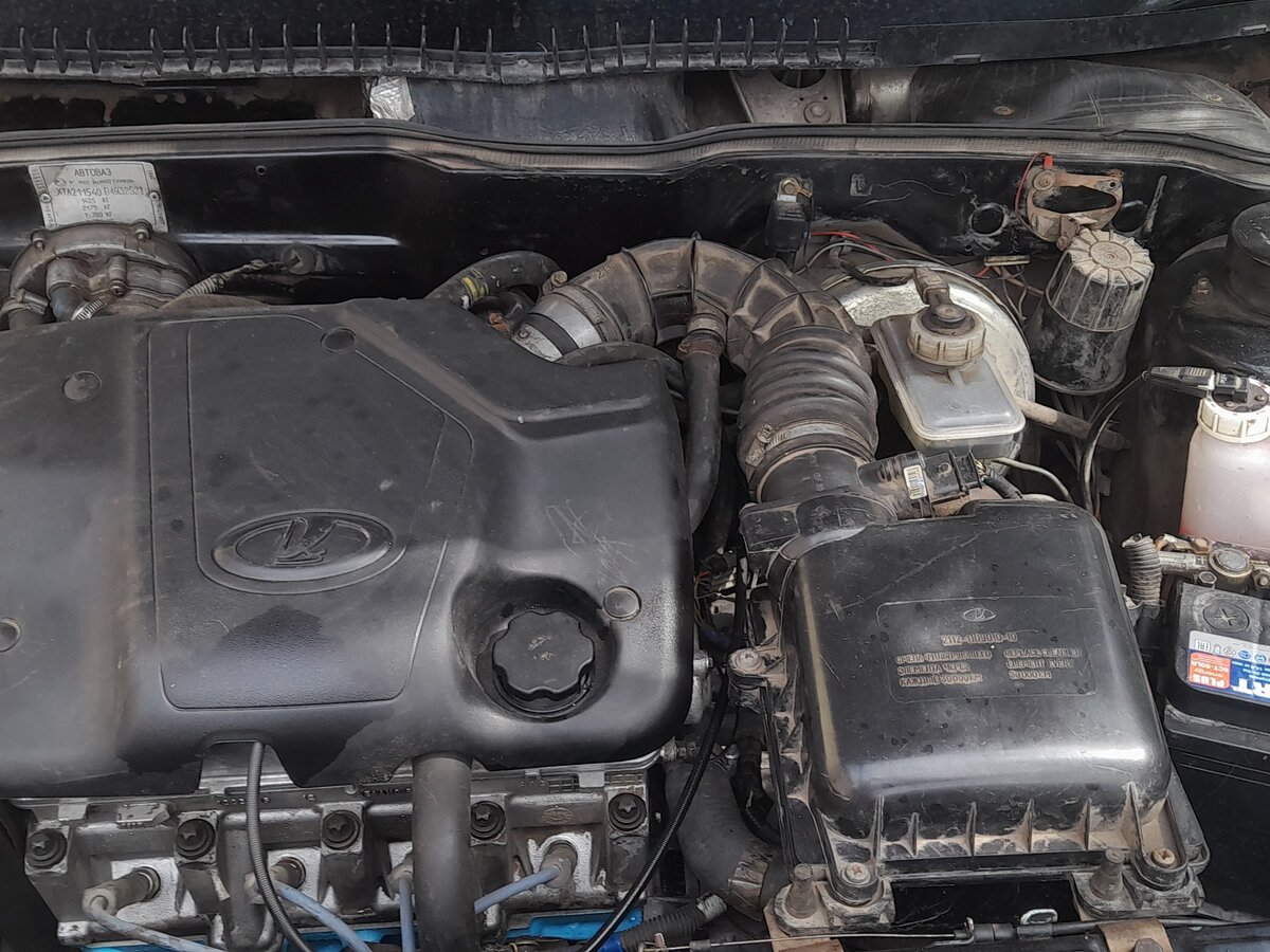 Купить б/у Lada (ВАЗ) 2115 1997-2012 1.6 MT (81 л.с.) бензин механика в ...