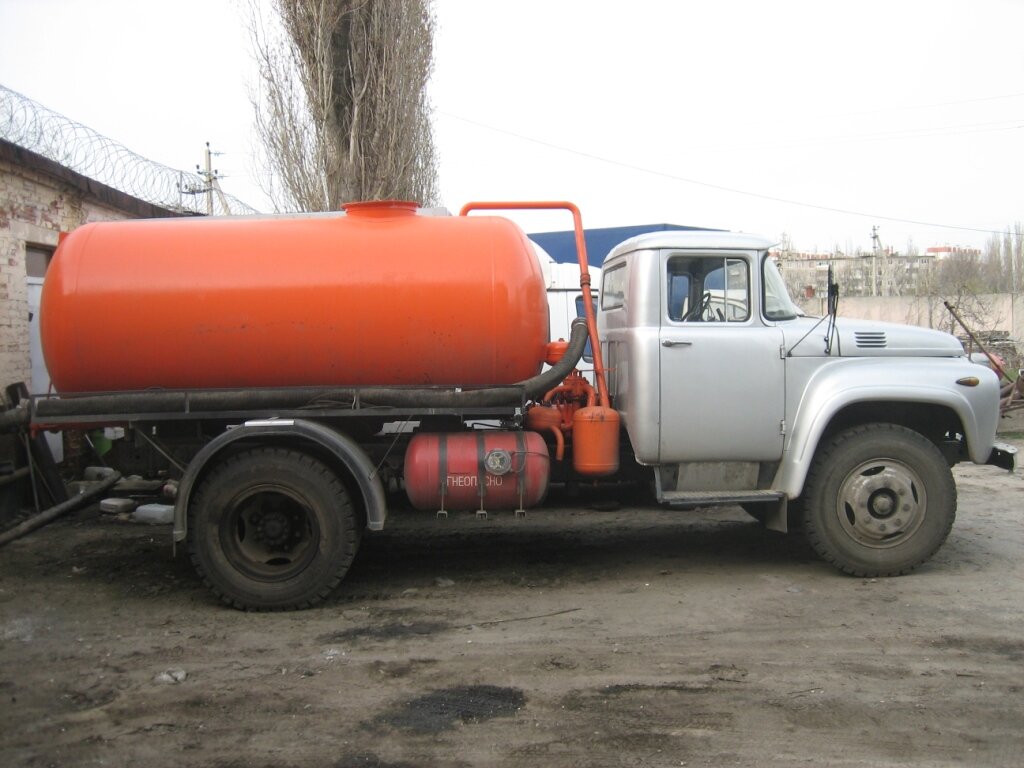 ЗИЛ 130 бочка