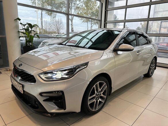 Купить б/у Kia Cerato IV 2.0 AT (150 л.с.) бензин автомат в Таганроге ...