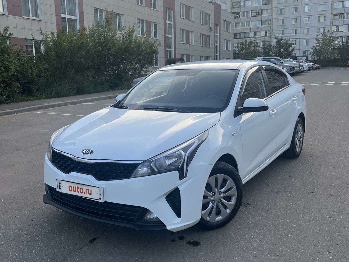 Купить б/у Kia Rio IV Рестайлинг 1.4 AT (100 л.с.) бензин автомат в ...