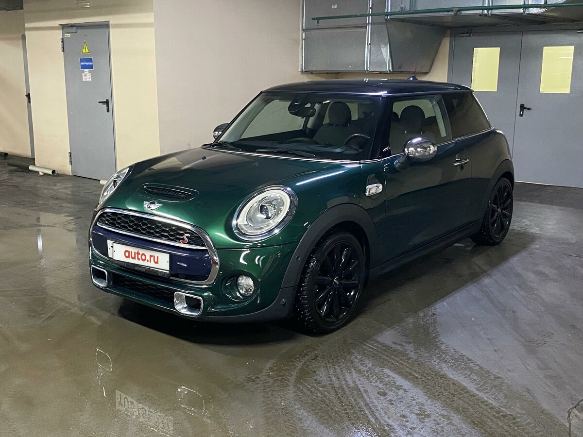 Купить б/у Mini Hatch III (F55/F56) Cooper S 2.0 AT (192 л.с.) бензин ...