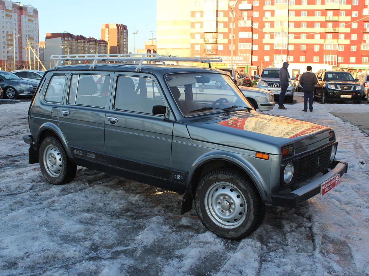 Нива в москве пробегом