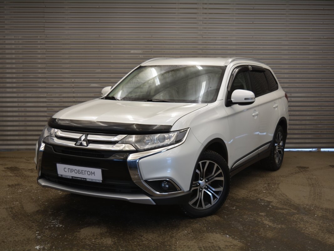 Купить б/у Mitsubishi Outlander III Рестайлинг 2 2.4 CVT