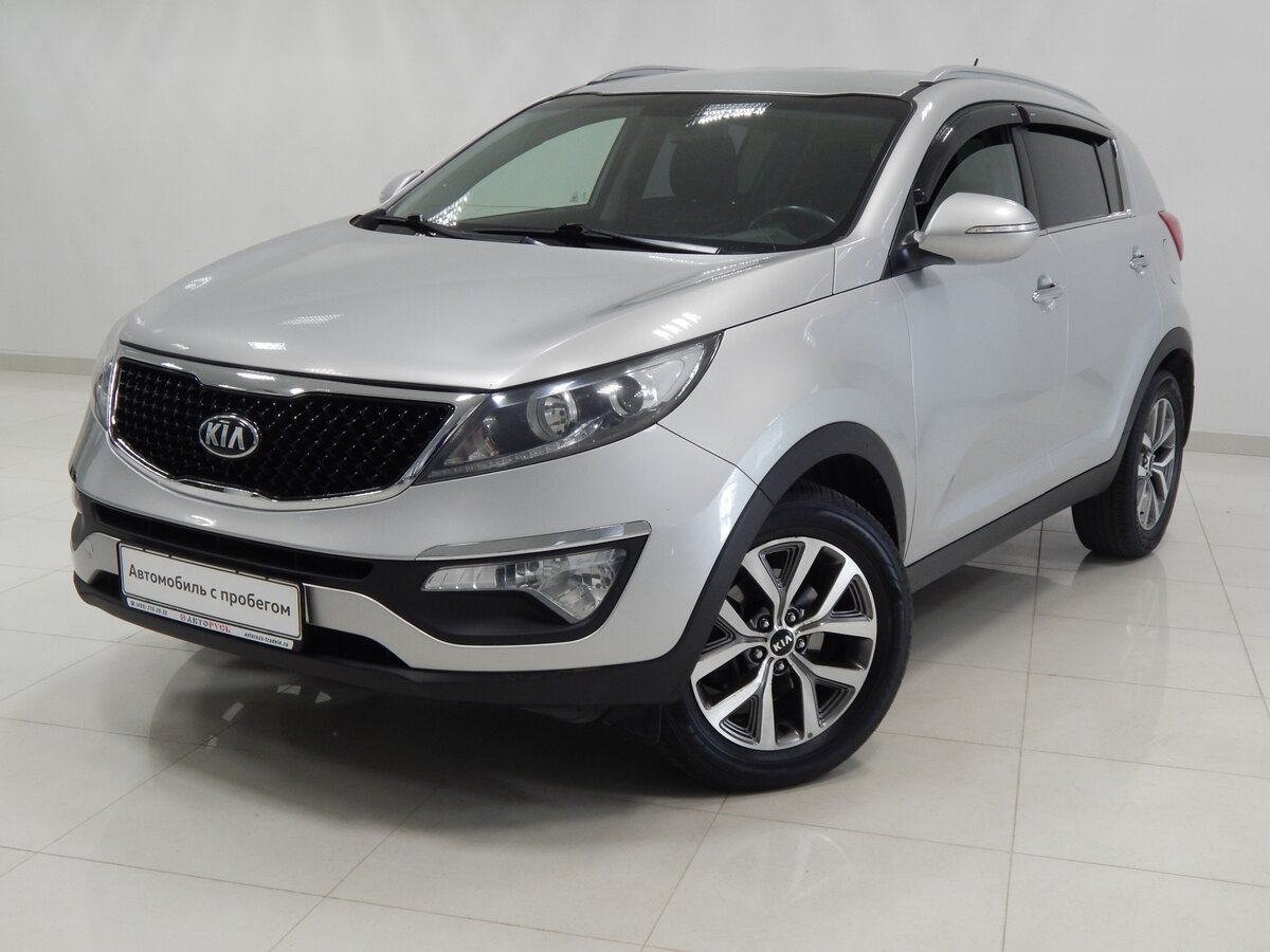 Kia Sportage III Рестайлинг серебристый
