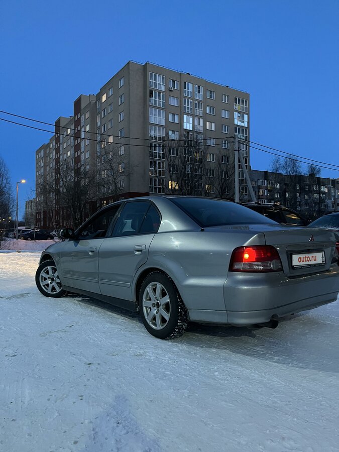 Купить б/у Mitsubishi Galant VIII Рестайлинг 2.4 AT (150 л.с.) бензин ...