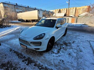2013 Porsche Cayenne GTS II (958), белый, 2350000 рублей, вид 1