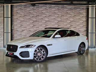2023 Jaguar XF L II Рестайлинг, белый, 5600000 рублей, вид 1