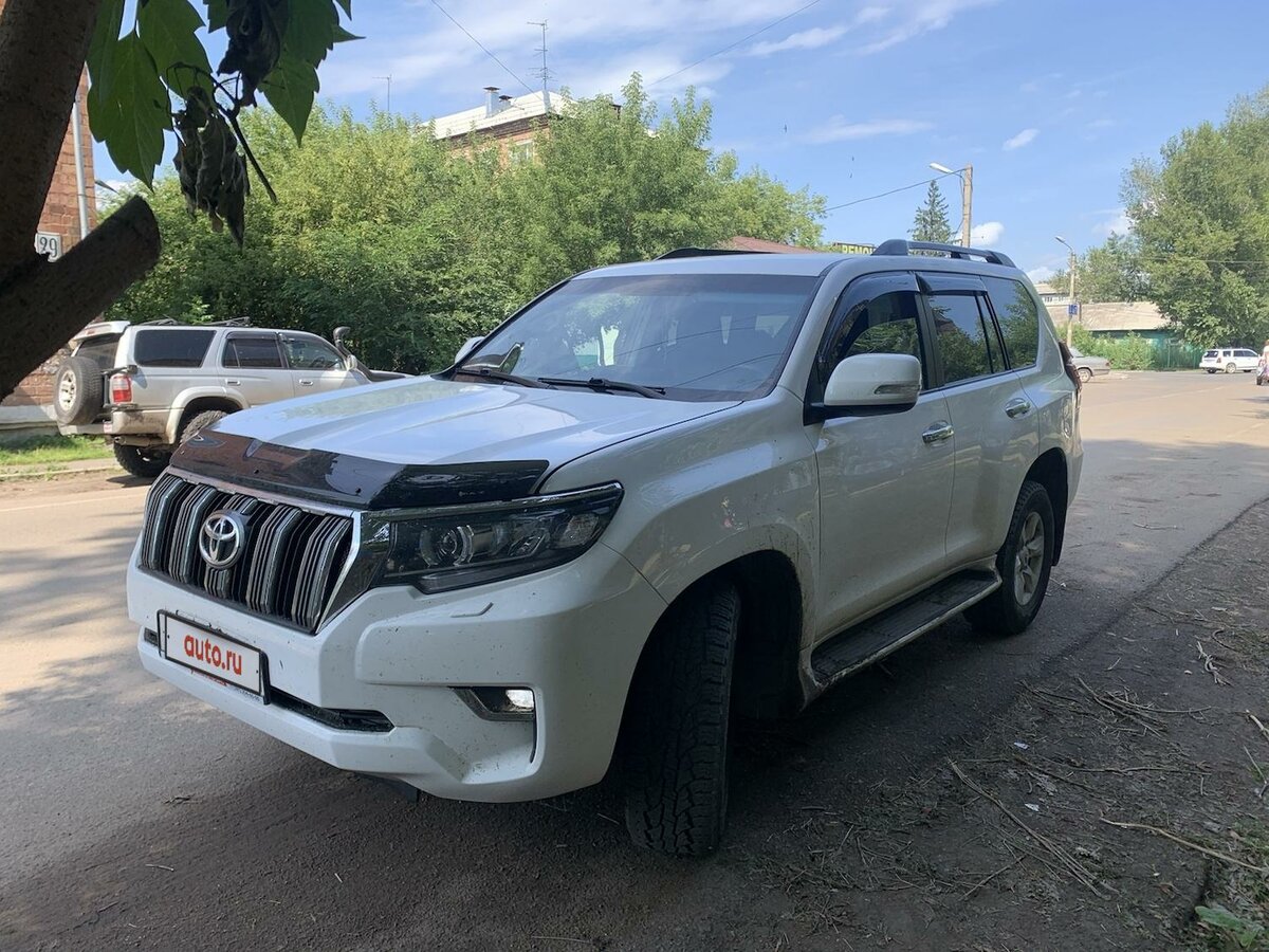 Toyota Land Cruiser Prado 2011