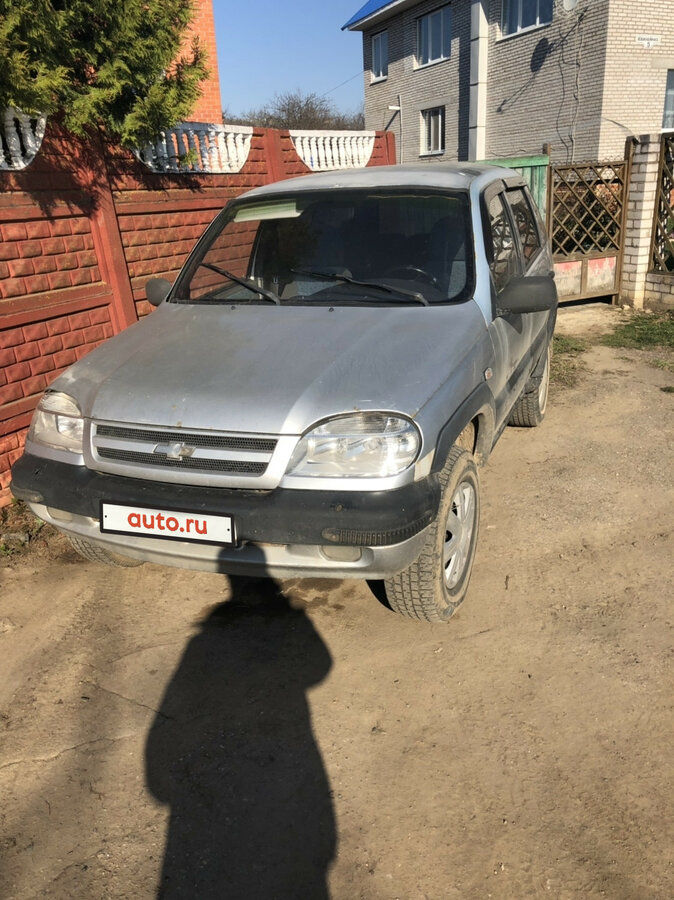 Chevrolet niva 2004