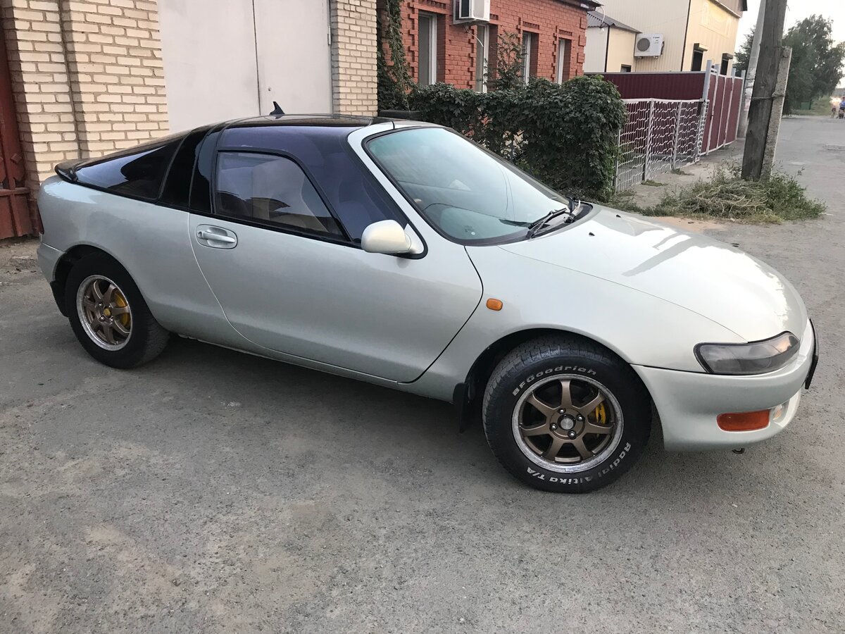 Тойота сера 1990 год