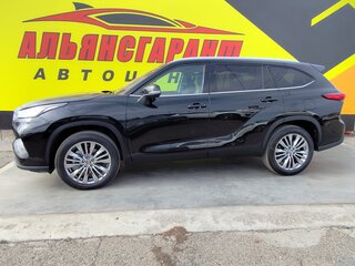 2025 Toyota Highlander IV (U70), чёрный, 5000000 рублей, вид 1