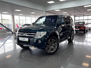 2008 Mitsubishi Pajero IV, зелёный, 1495000 рублей, вид 1