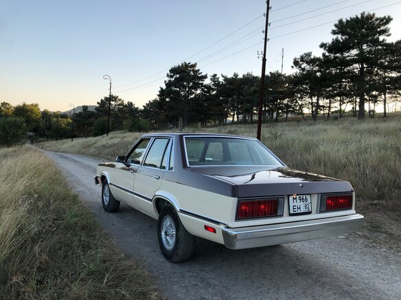 1982 Ford Fairmont, бежевый - вид 18