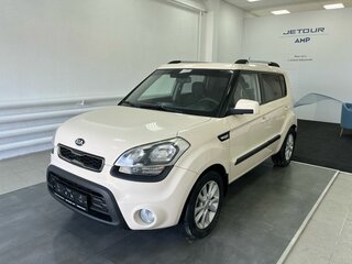 2013 Kia Soul I Рестайлинг, бежевый, 849000 рублей, вид 1