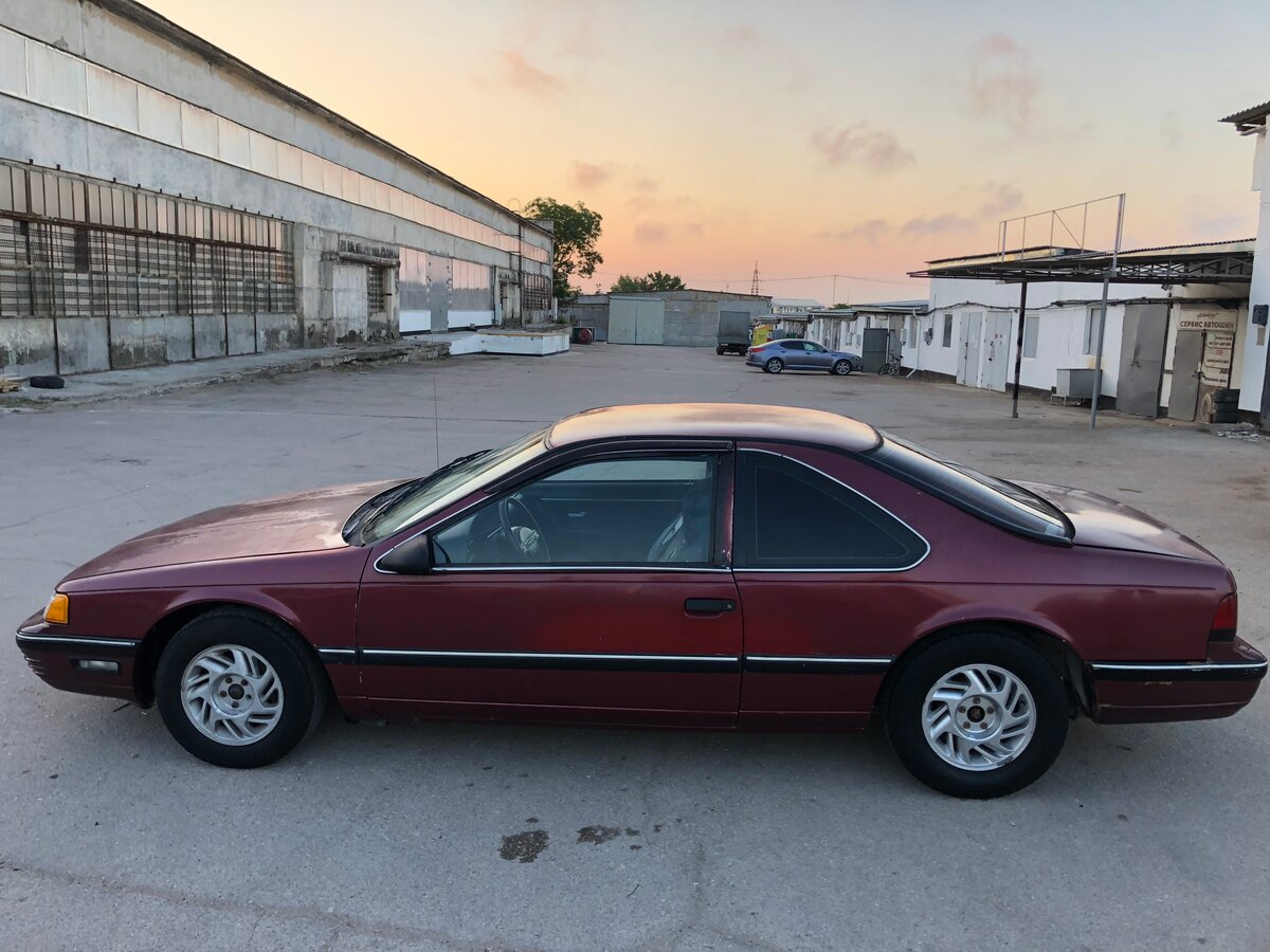 Ford Thunderbird 1994