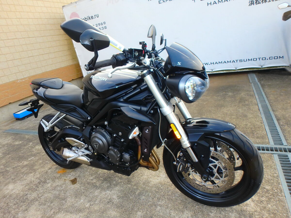 Triumph Street Triple