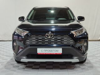 2022 Toyota RAV4 V (XA50), чёрный, 3800000 рублей, вид 1